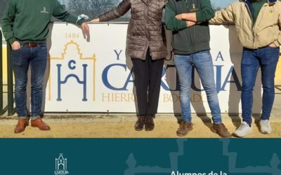 Visita de los alumnos de la guarnicionería de la Real Escuela Andaluza de Arte Ecuestre