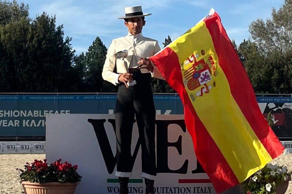 Ignacio Bonmatí en el podio del CETI Italia